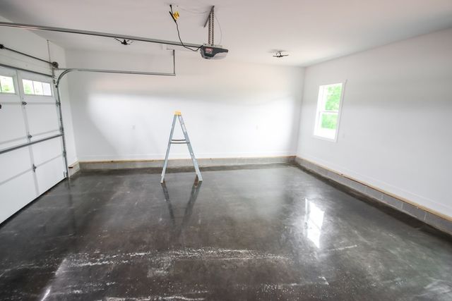 14193 Old Kentucky Rd, Walling, TN 38587