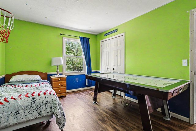1802 Cross Creek Drive, South Bend, IN 46628