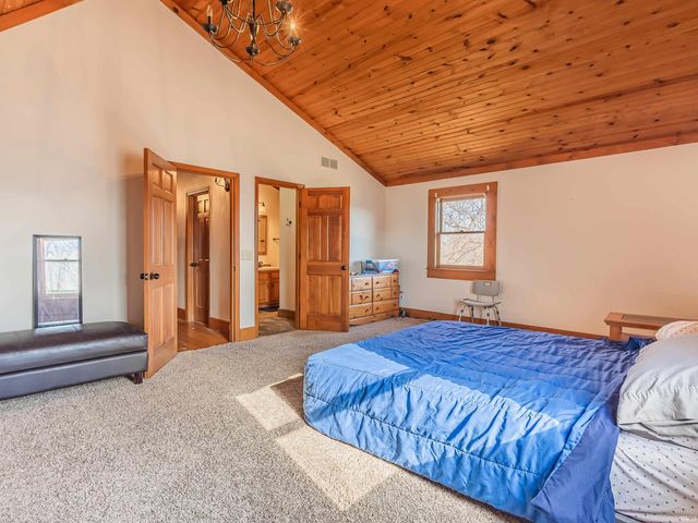 9434 Maysville Road, Fort Wayne, IN 46815