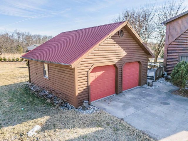 9434 Maysville Road, Fort Wayne, IN 46815