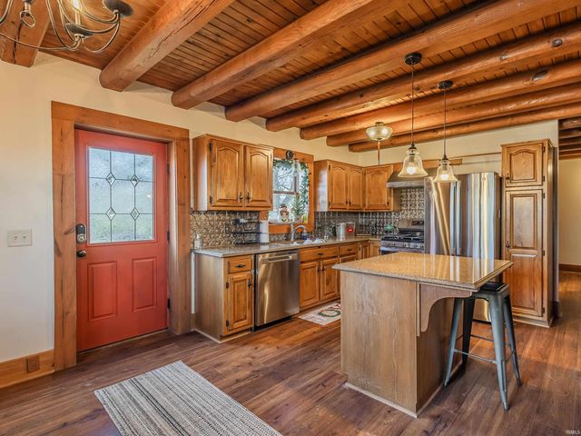 9434 Maysville Road, Fort Wayne, IN 46815