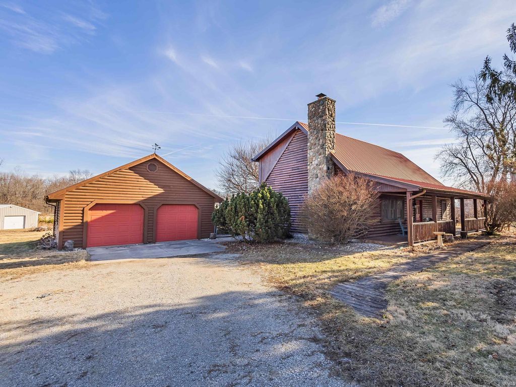 9434 Maysville Road, Fort Wayne, IN 46815