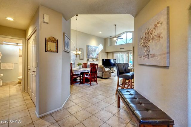 85 W LA VIEVE Lane, Tempe, AZ 85284