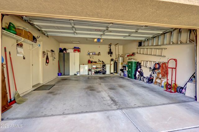 85 W LA VIEVE Lane, Tempe, AZ 85284