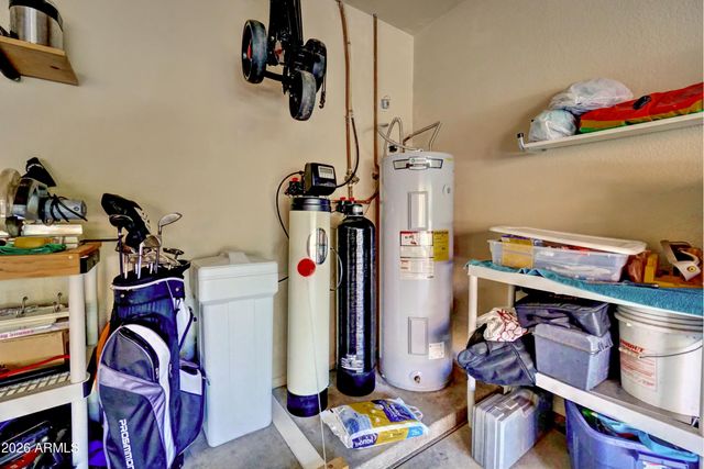 85 W LA VIEVE Lane, Tempe, AZ 85284