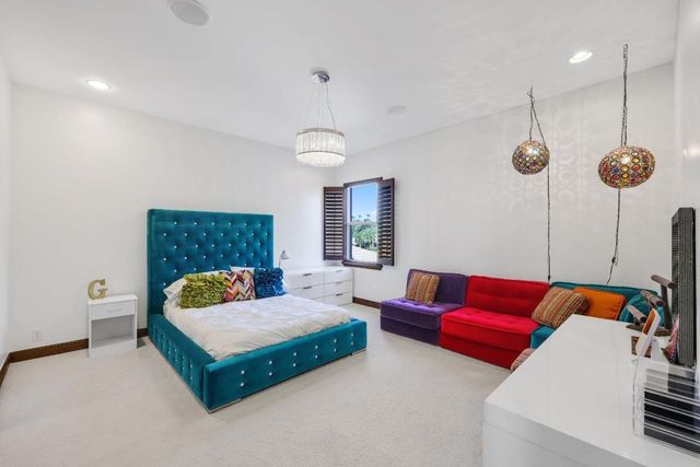 17334 Pavaroso Street, Boca Raton, FL 33496