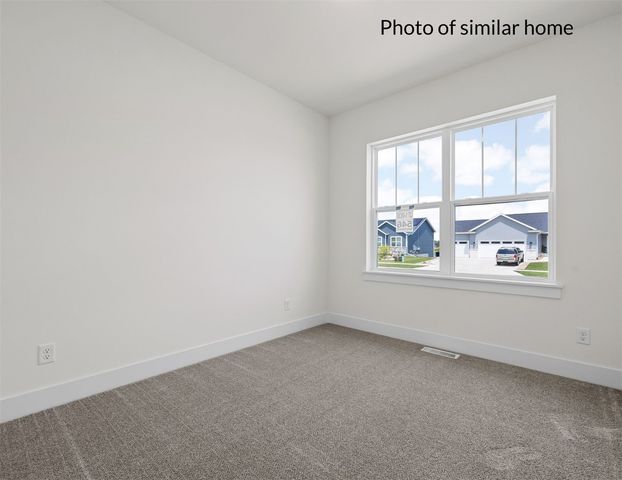 632 Grey Slate Drive SW, Cedar Rapids, IA 52404