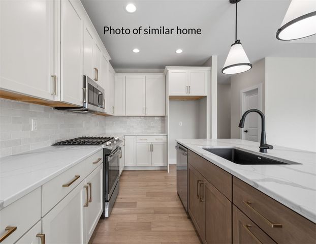 632 Grey Slate Drive SW, Cedar Rapids, IA 52404