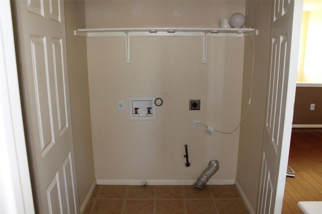 7708 San Felipe BLVD 9, Austin, TX 78729