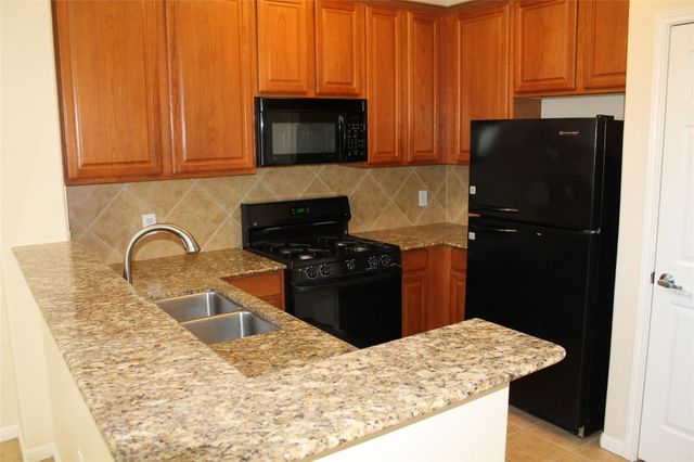 7708 San Felipe BLVD 9, Austin, TX 78729