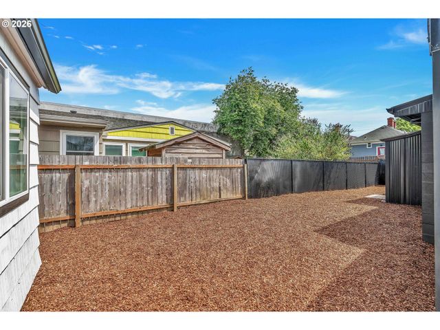 2934 Se 16TH Ave, Portland, OR 97202
