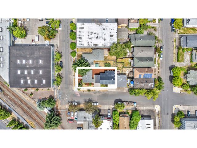 2934 Se 16TH Ave, Portland, OR 97202