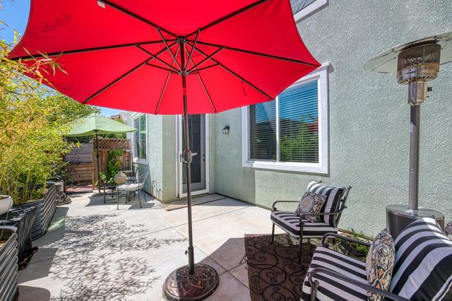 3257 Descanso, Clovis, CA 93619