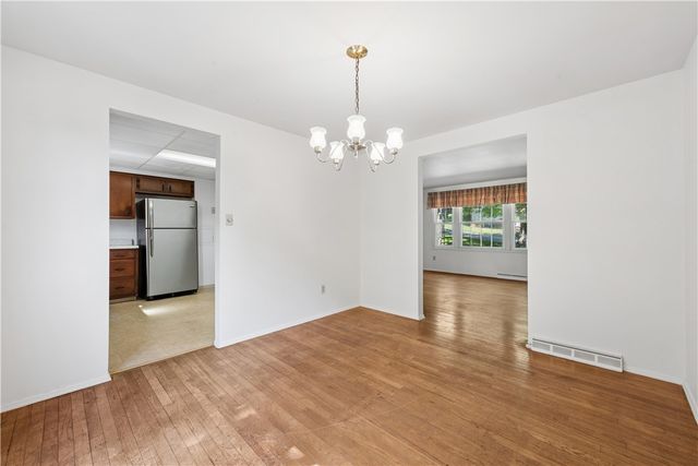 690 Blue Ridge Rd, Plum Boro, PA 15239