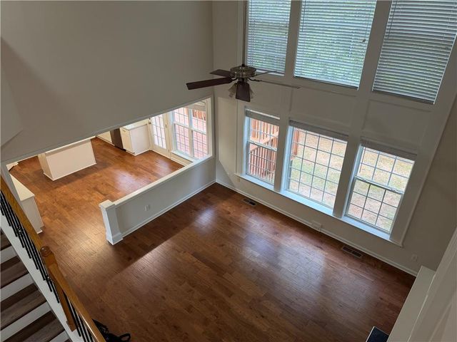 555 Midhurst Place, Johns Creek, GA 30024