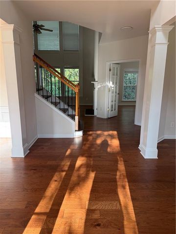 555 Midhurst Place, Johns Creek, GA 30024