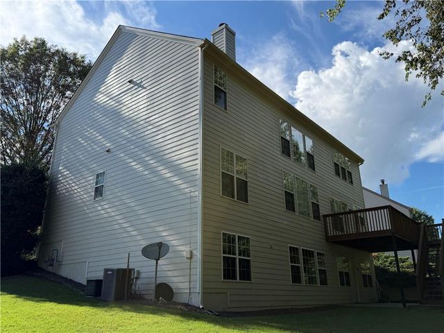 555 Midhurst Place, Johns Creek, GA 30024