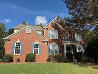 555 Midhurst Place, Johns Creek, GA 30024