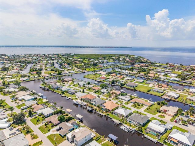 136 PECKHAM STREET SE, Port Charlotte, FL 33952