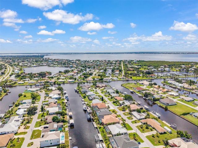 136 PECKHAM STREET SE, Port Charlotte, FL 33952
