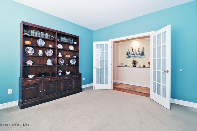 28 Portland Street, Barnegat, NJ 08005