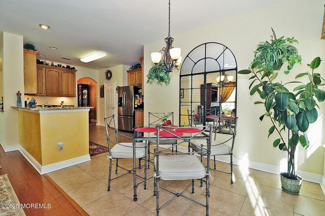 28 Portland Street, Barnegat, NJ 08005