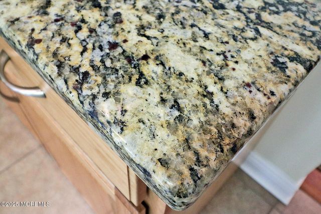 28 Portland Street, Barnegat, NJ 08005