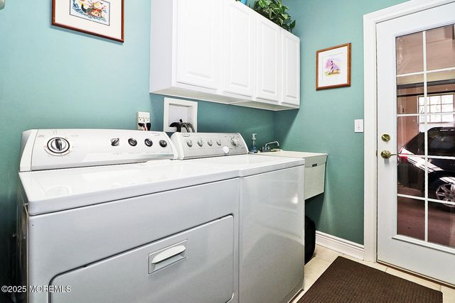 28 Portland Street, Barnegat, NJ 08005