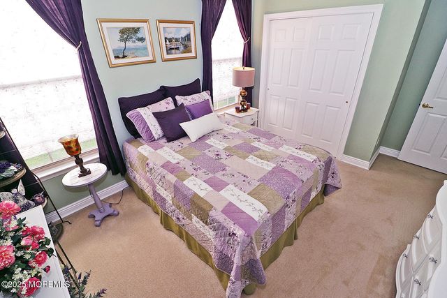 28 Portland Street, Barnegat, NJ 08005