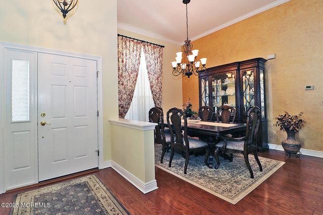 28 Portland Street, Barnegat, NJ 08005