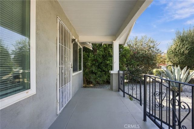1625 Genevieve, San Bernardino, CA 92405