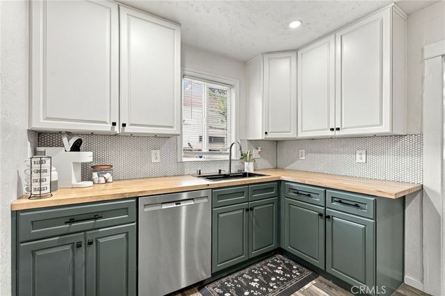 1625 Genevieve, San Bernardino, CA 92405