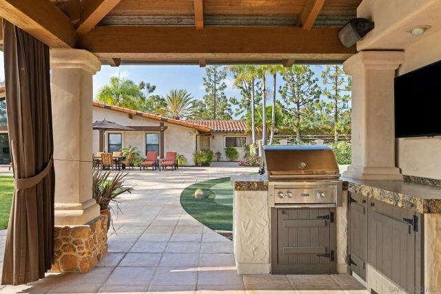 16822 Zumaque St, Rancho Santa Fe, CA 92067