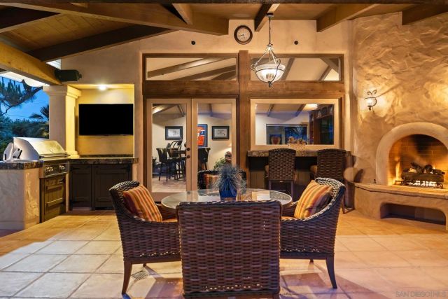 16822 Zumaque St, Rancho Santa Fe, CA 92067