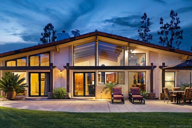 16822 Zumaque St, Rancho Santa Fe, CA 92067