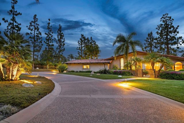 16822 Zumaque St, Rancho Santa Fe, CA 92067