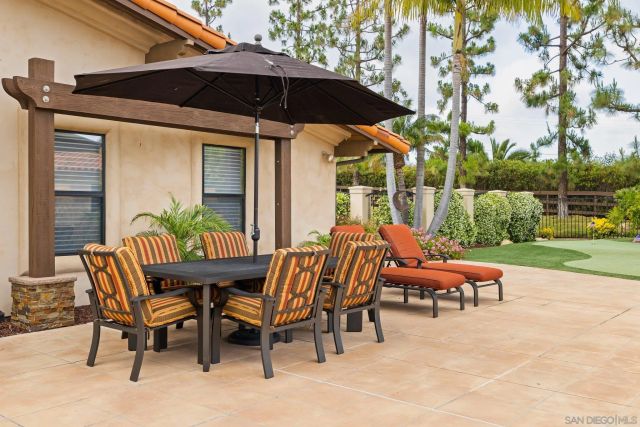 16822 Zumaque St, Rancho Santa Fe, CA 92067