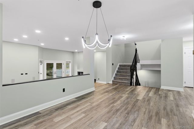 135 Boulder Ridge Road E-87, Scarsdale, NY 10583