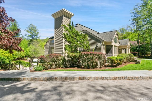 135 Boulder Ridge Road E-87, Scarsdale, NY 10583