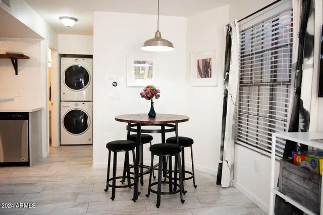 602 N MAY -- 7, Mesa, AZ 85201