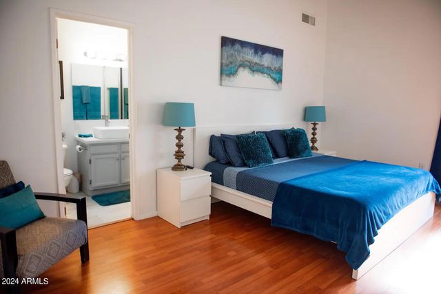 602 N MAY -- 7, Mesa, AZ 85201