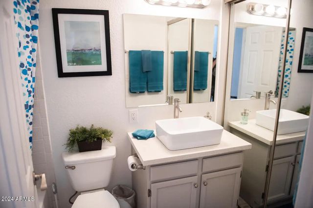 602 N MAY -- 7, Mesa, AZ 85201
