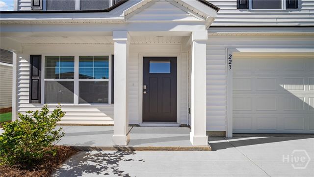 223 Lakeside Drive, Port Wentworth, GA 31407