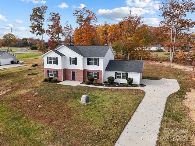 1151 Bentley Court, Rockwell, NC 28138