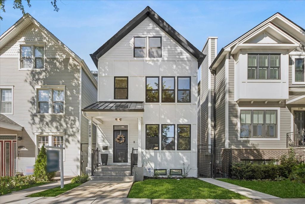 2220 W Fletcher Street, Chicago, IL 60618 — photo 2
