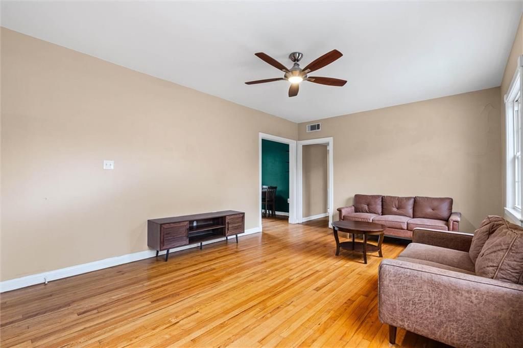 214 Upham Street 10C, Mobile, AL 36607 — photo 5