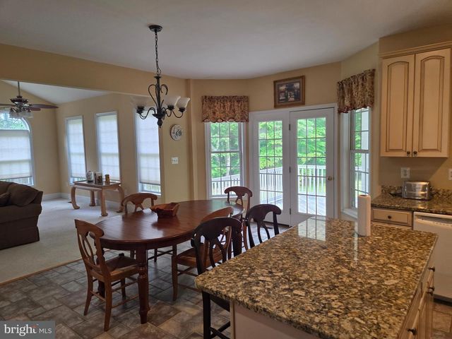 1478 SPOTSWOOD DR, Locust Grove, VA 22508