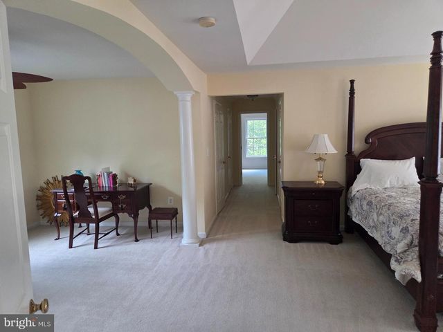 1478 SPOTSWOOD DR, Locust Grove, VA 22508