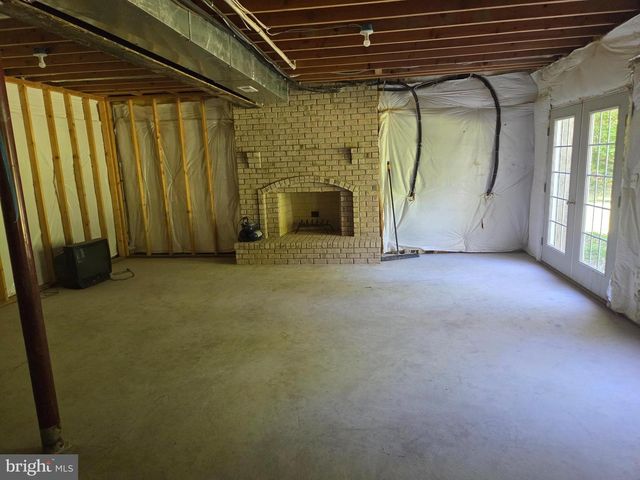 1478 SPOTSWOOD DR, Locust Grove, VA 22508