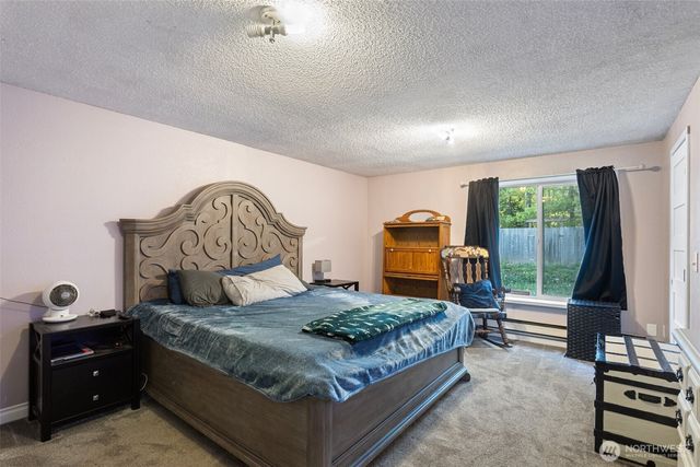2410 Westlake Drive SE, Lacey, WA 98503